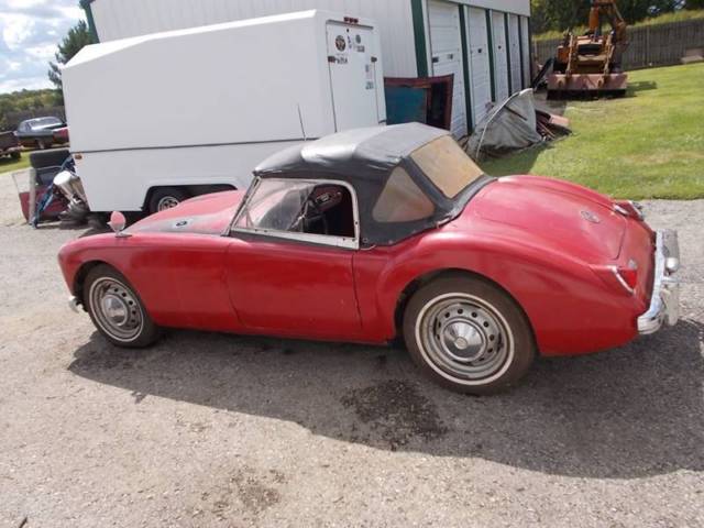 1958 mg mga roadster 85,000 miles red convertible 4-cylinder, 4 speed manual