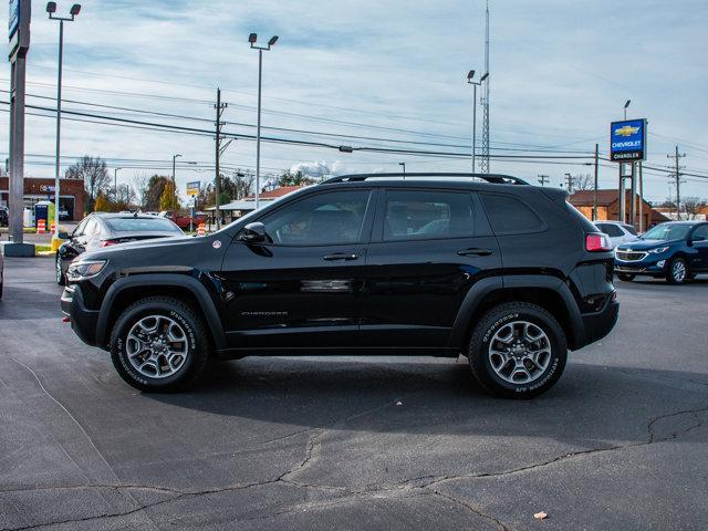 2022 jeep cherokee trailhawk