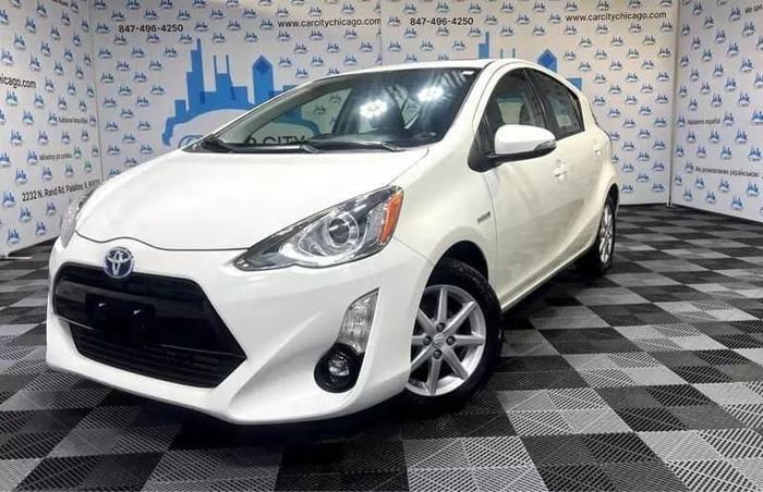 2015 toyota prius c one 5dr hatchback in palatine, illinois