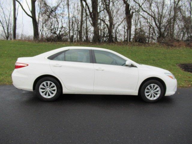 used 2016 toyota camry le easton, pa 18045 for sale in easton, pennsylvania