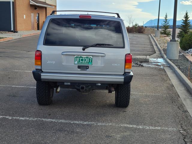 2000 jeep cherokee sport 4wd