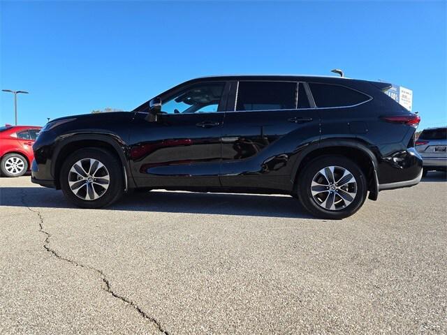 2024 toyota highlander xle