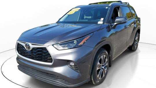 2022 Toyota Highlander xle nav