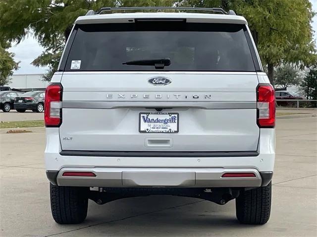 2024 ford expedition xlt