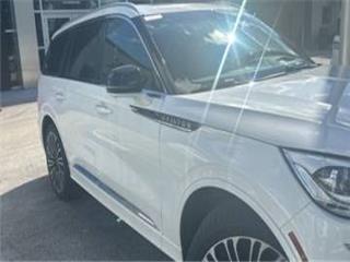 2023 Lincoln Aviator black label