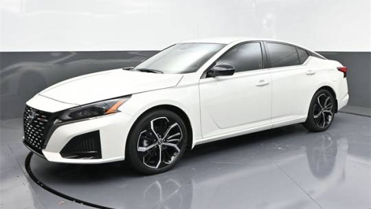2025 Nissan Altima
