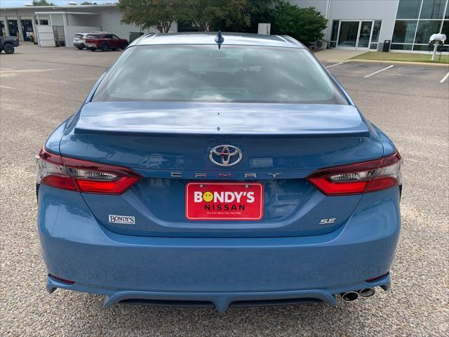 2024 toyota camry se