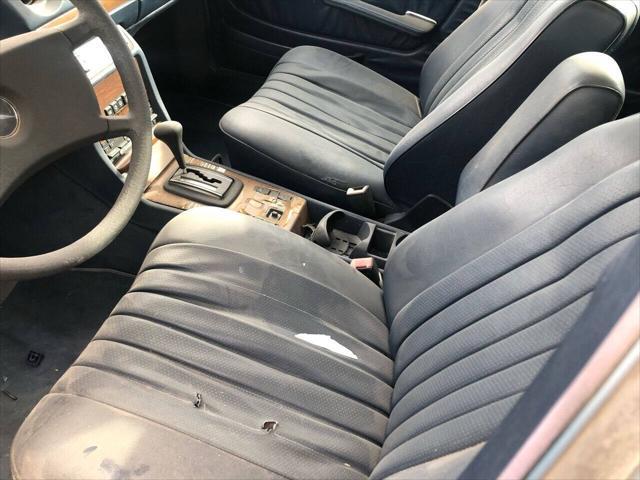 1985 mercedes-benz e-class