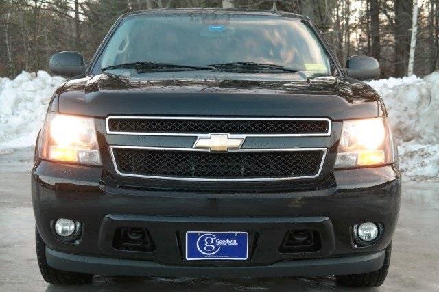 2011 chevrolet suburban lt 1500 4x4 lt 1500 4dr suv for sale in birch island, maine