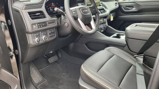 2024 GMC Yukon