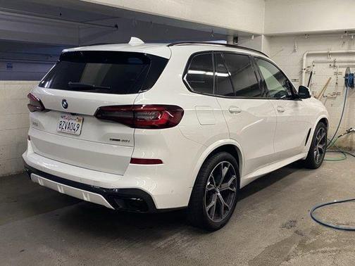 2022 bmw x5