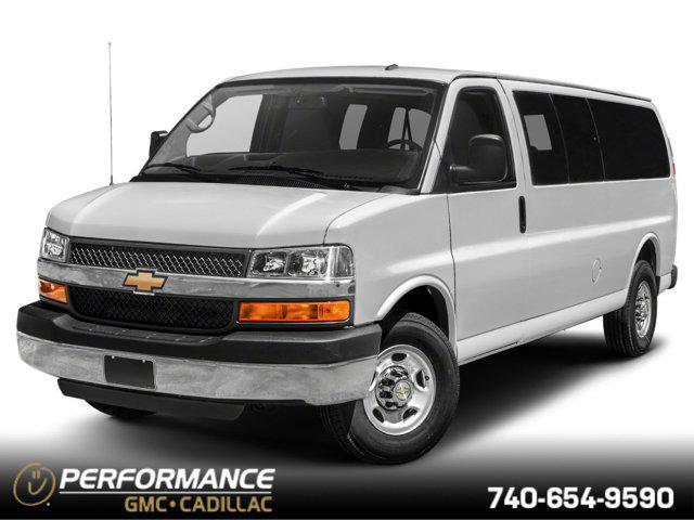 2017 chevrolet express 3500 lt