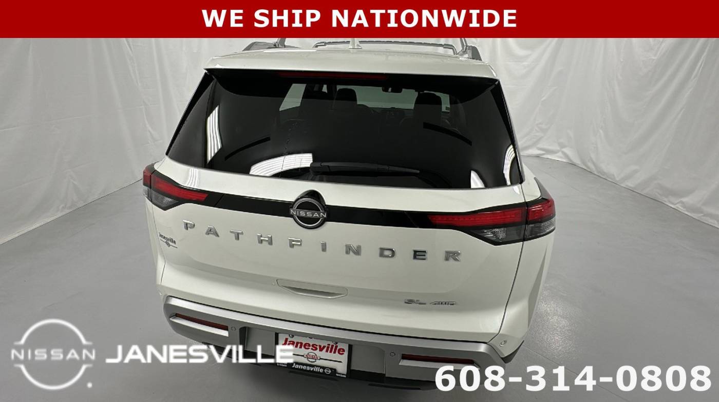 2023 nissan pathfinder sl