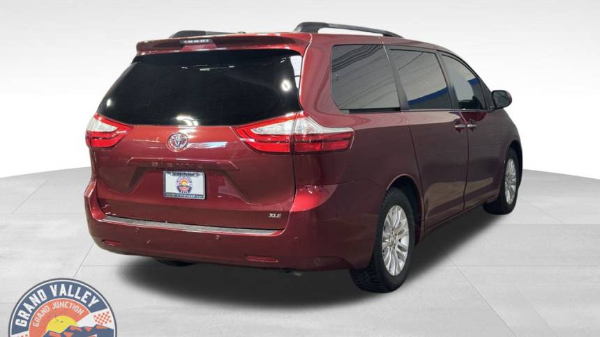 2017 toyota sienna