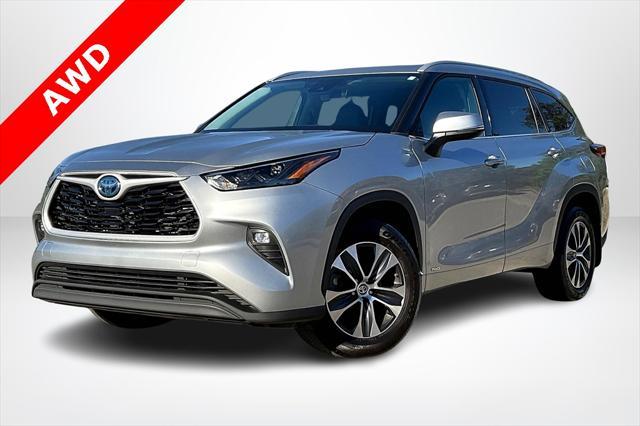 2022 toyota highlander hybrid xle