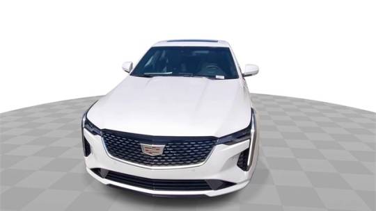 2024 Cadillac CT4
