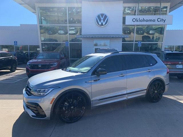 2022 volkswagen tiguan 2.0t se r-line black