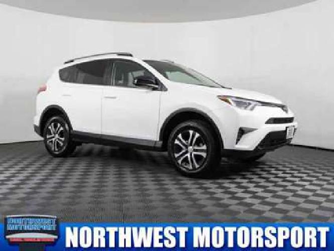 2017 toyota rav4 le awd in lynnwood, wa