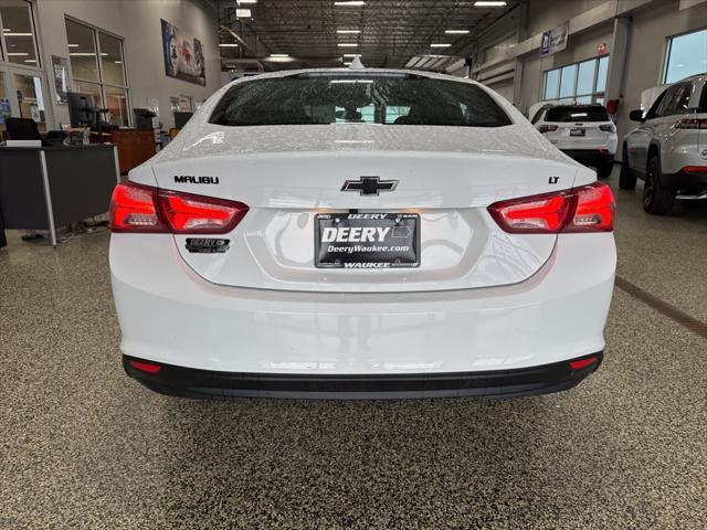 2022 chevrolet malibu lt