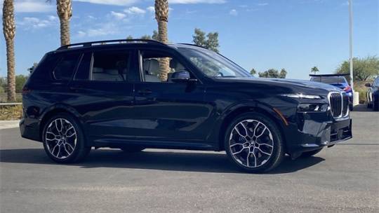 2025 BMW X7