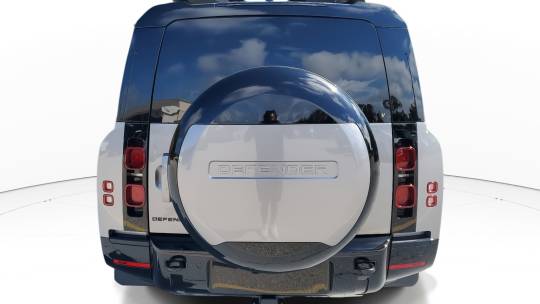 2024 Land Rover Defender