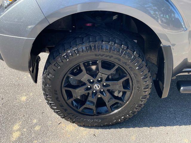2019 nissan frontier sv