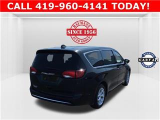 2018 Chrysler Pacifica touring plus