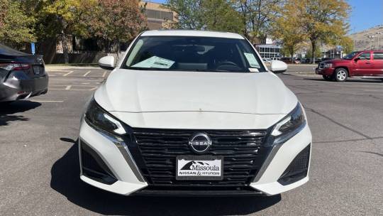 2025 Nissan Altima