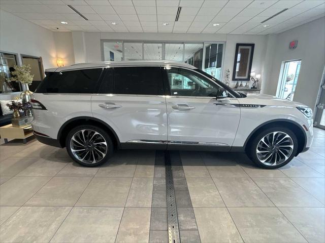 2022 lincoln aviator reserve awd