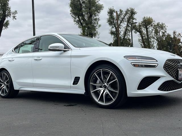 2025 genesis g70 2.5t