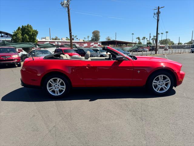 2010 ford mustang base