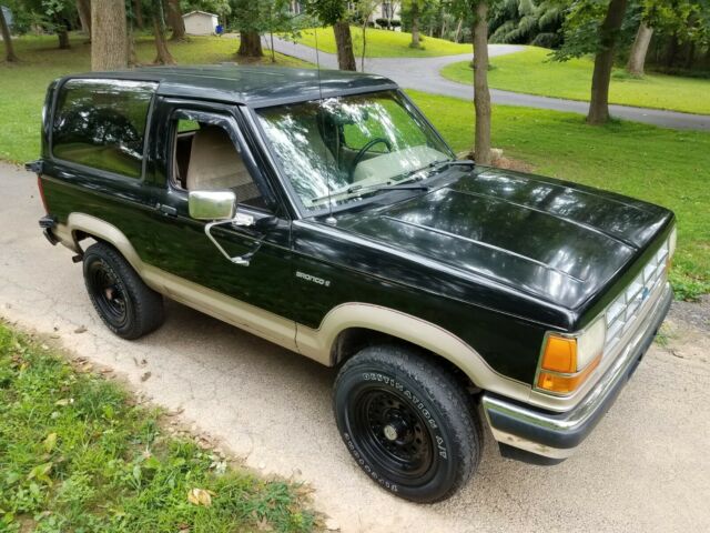 no reserve ford bronco ii 2 ll l@@k 151,210 miles eddie bauer runs great 4x4