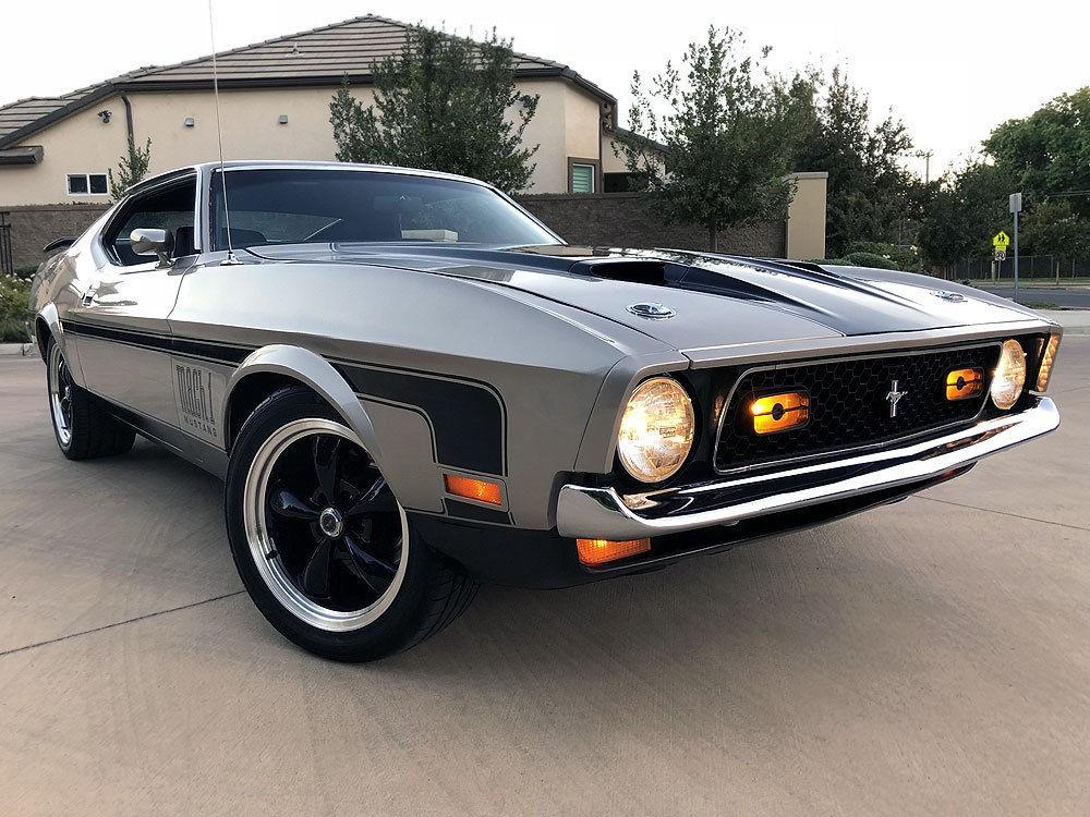 1971 ford mustang fastback mach 1
