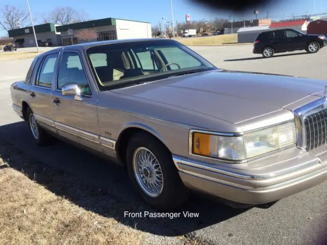 1994 lincoln town car signature series 4.6l