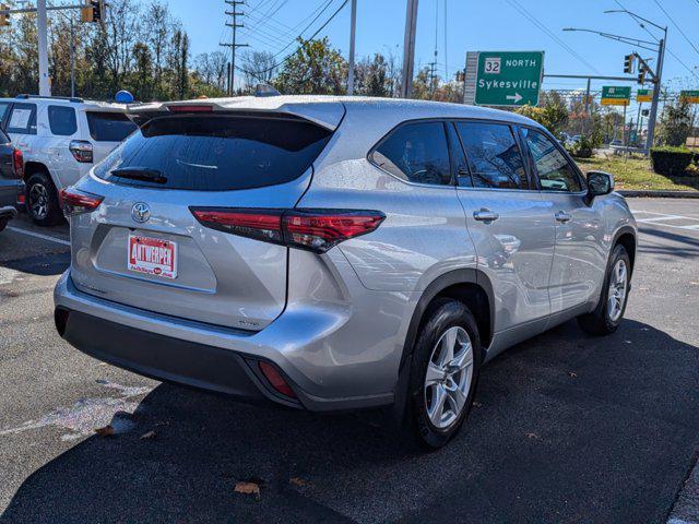 2021 toyota highlander l