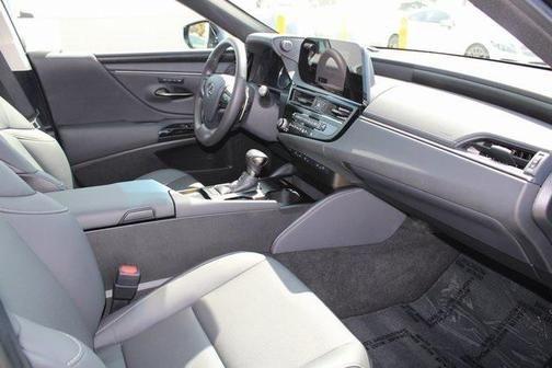 2024 lexus es 300h