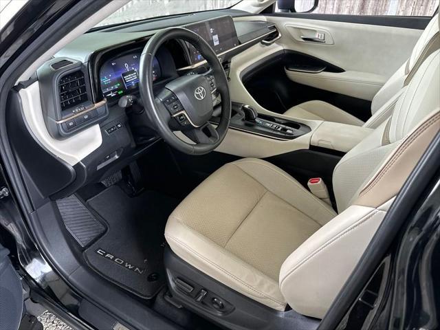 2023 toyota crown limited