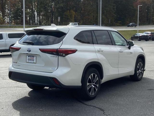 2021 toyota highlander hybrid xle