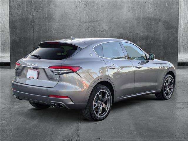 2022 maserati levante gt