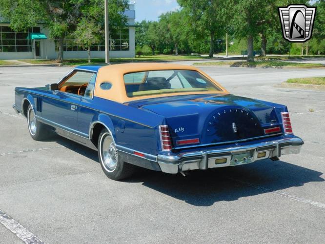 1977 lincoln continental in o'fallon, illinois