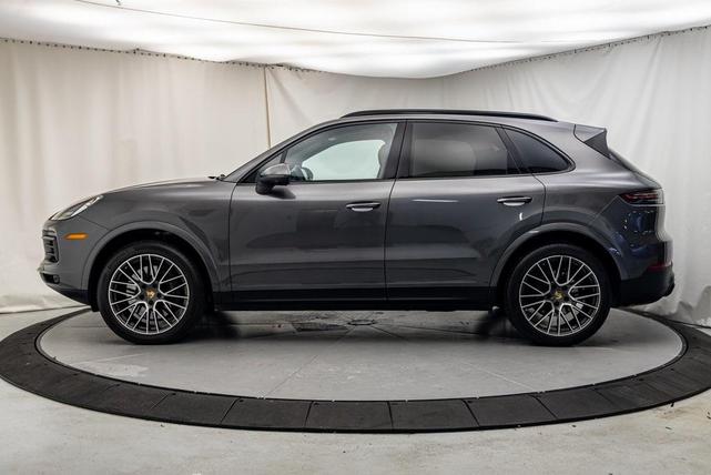 2021 porsche cayenne base