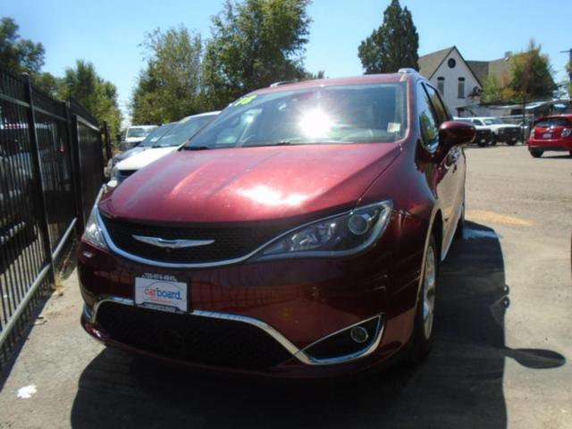 2018 chrysler pacifica touring-l