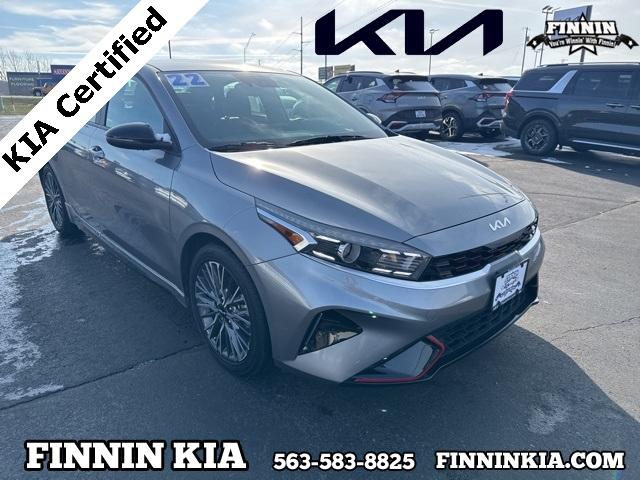 2022 kia forte gt-line