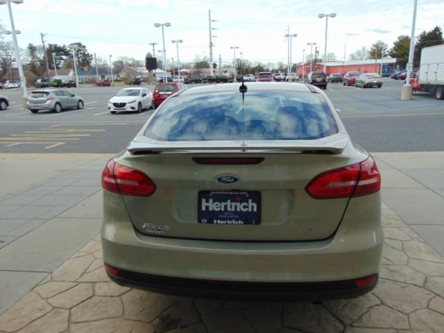 2015 ford focus se se 4dr sedan for sale in dover, delaware