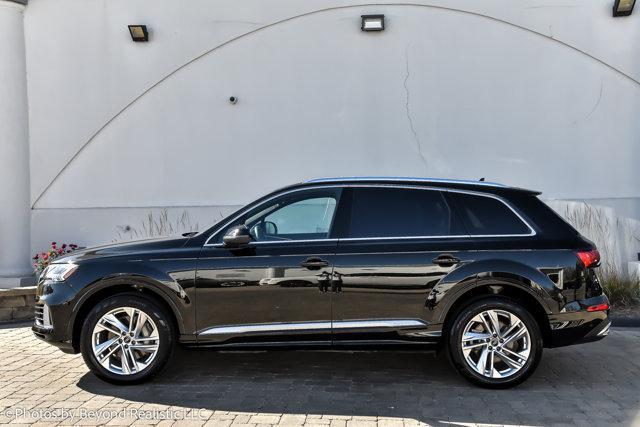 2024 audi q7 55 premium plus