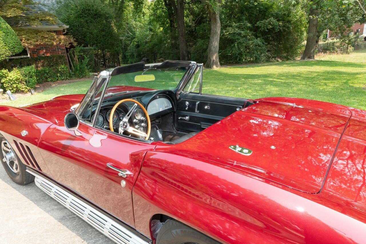 1966 chevrolet corvette convertible
