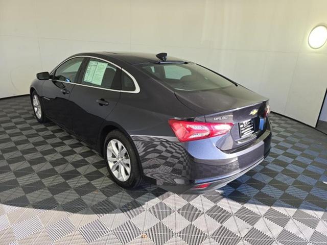 2022 chevrolet malibu lt