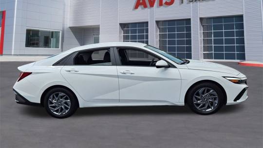 2024 Hyundai Elantra