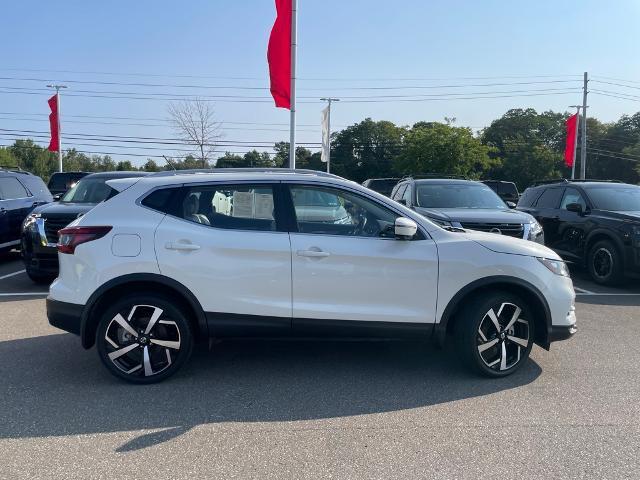 2022 nissan rogue sport sl