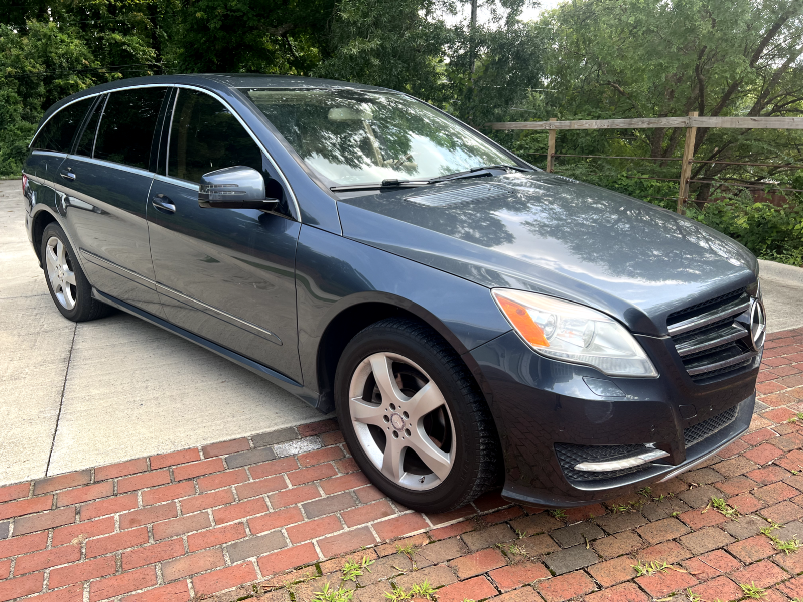 2011 mercedes-benz r-class r350 4matic sport wagon